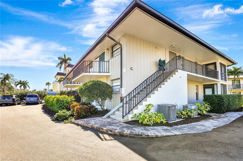 PALM ISLE - Residential