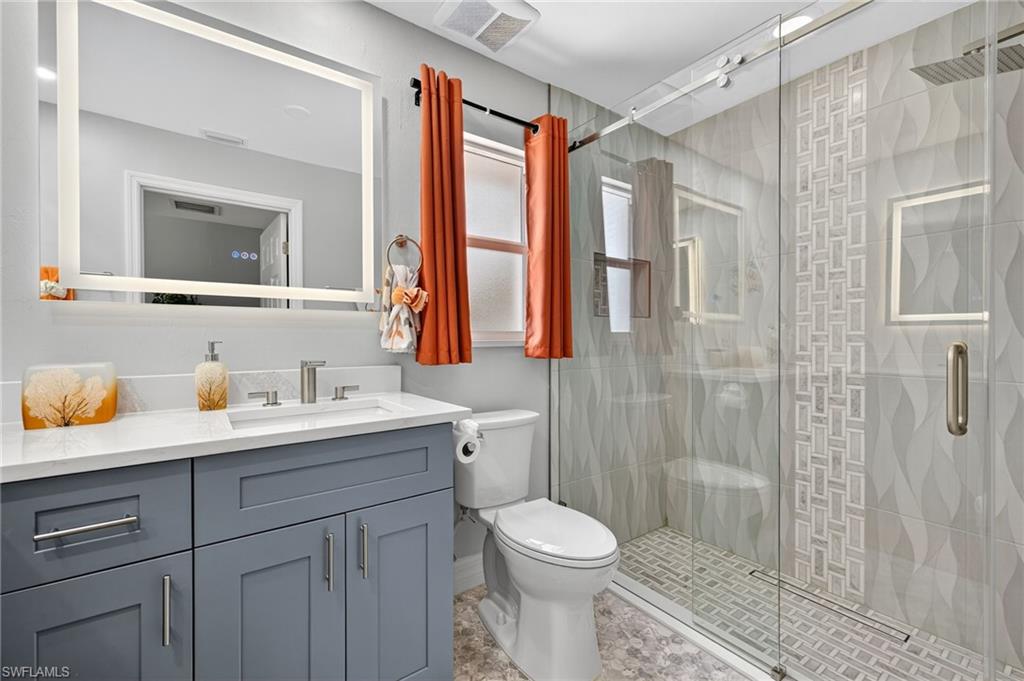 THE ROCKS - Residential