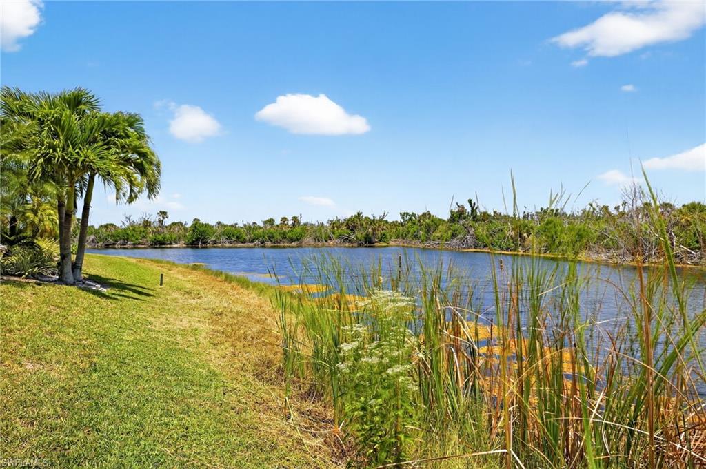 THE ROCKS - Residential