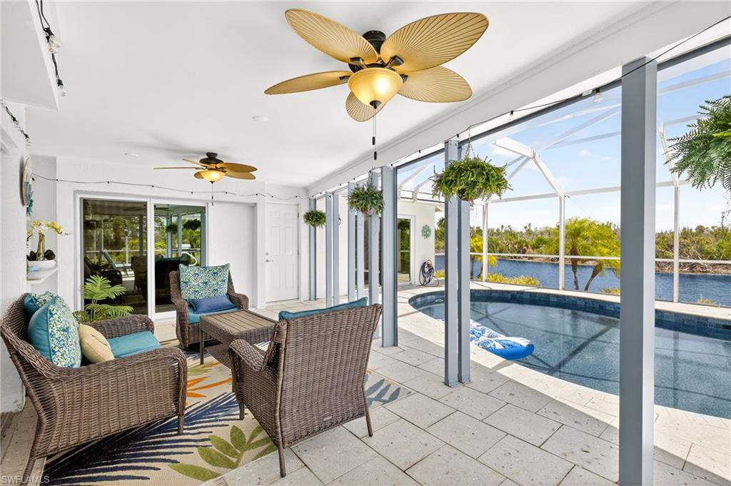 THE ROCKS - Residential