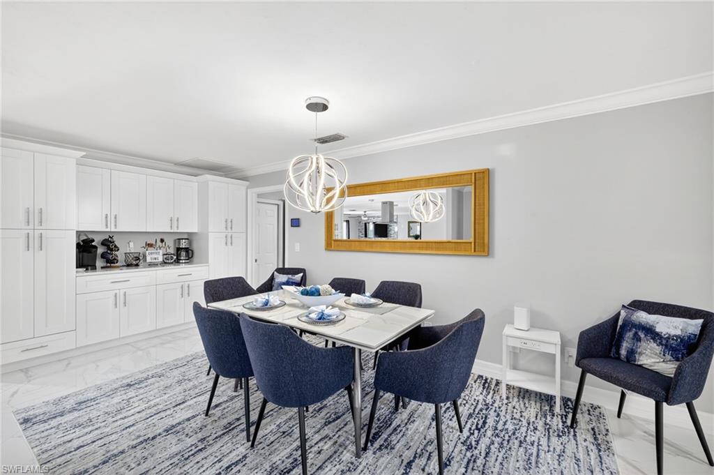 THE ROCKS - Residential