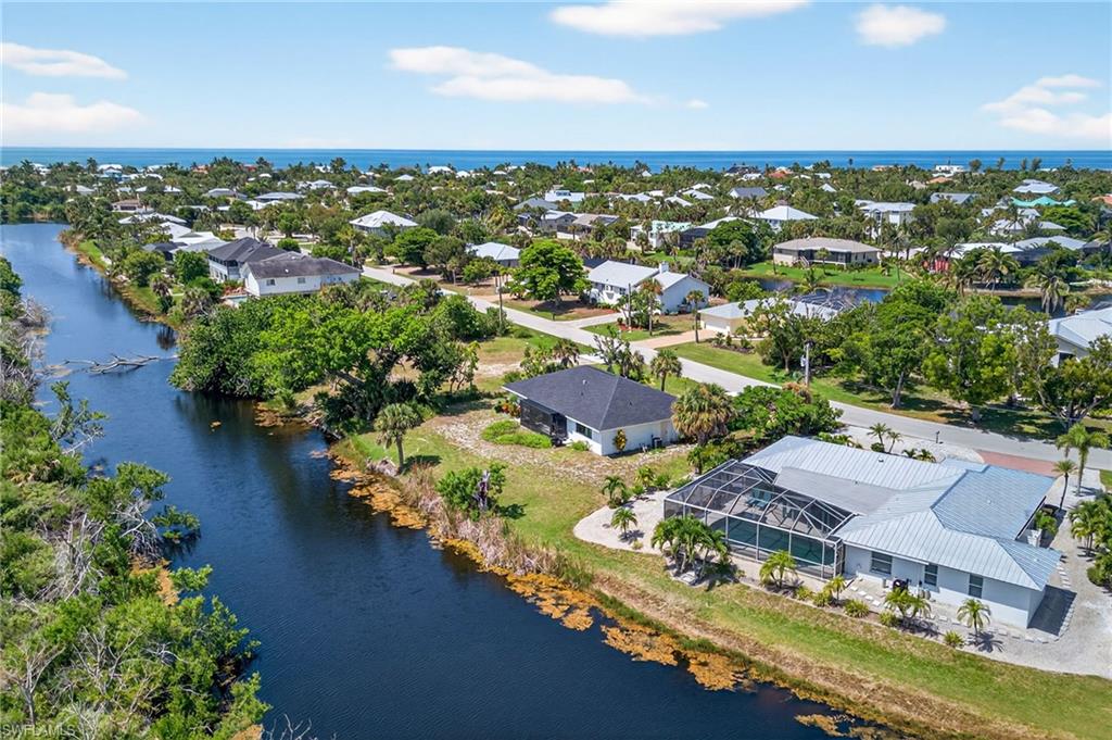 THE ROCKS - Residential