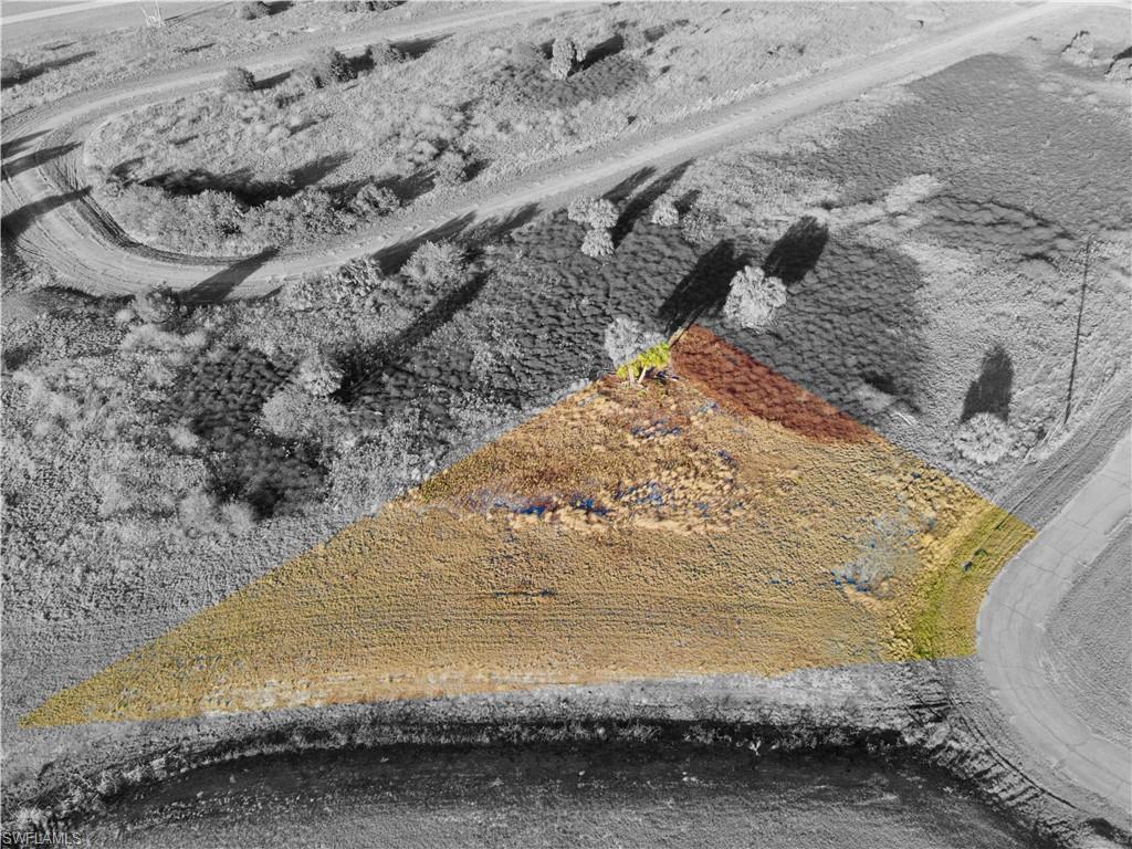 BANYAN VILLAGE - Land