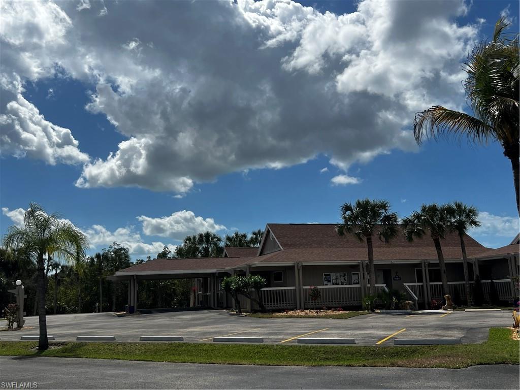 ISLAND PARK VILLAGE - Residential