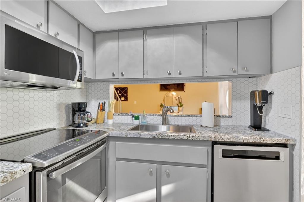 PROVINCETOWN - Residential