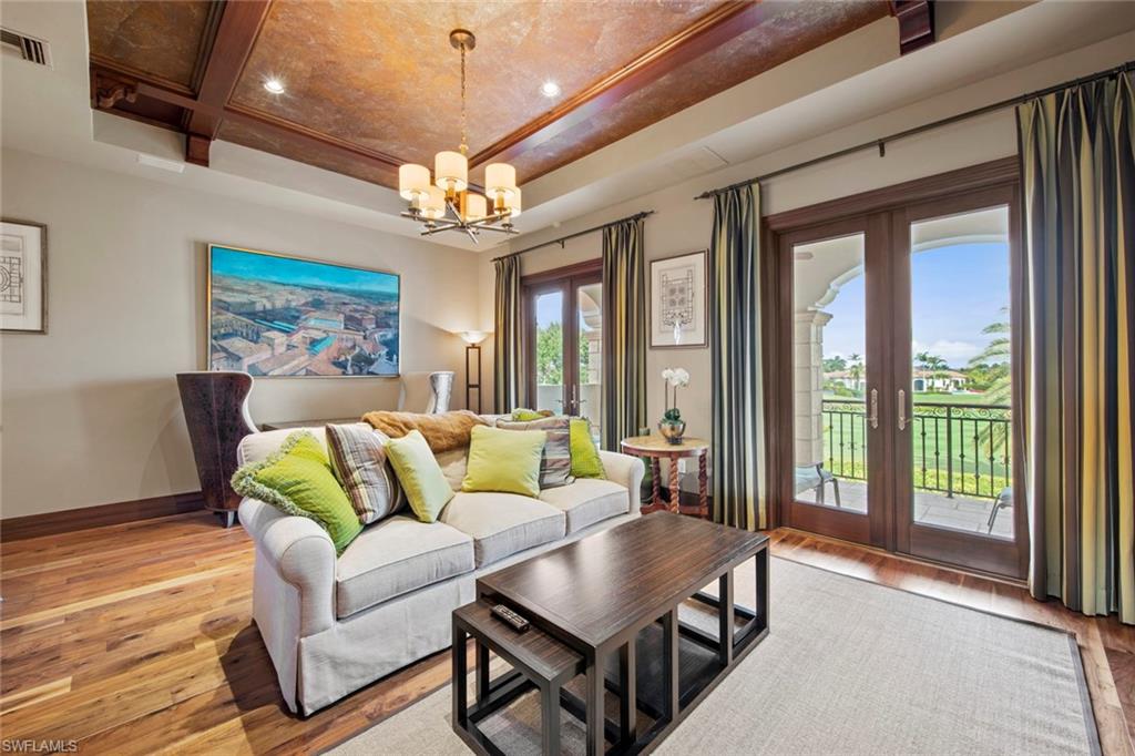 QUAIL WEST - Residential