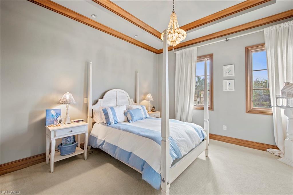 QUAIL WEST - Residential