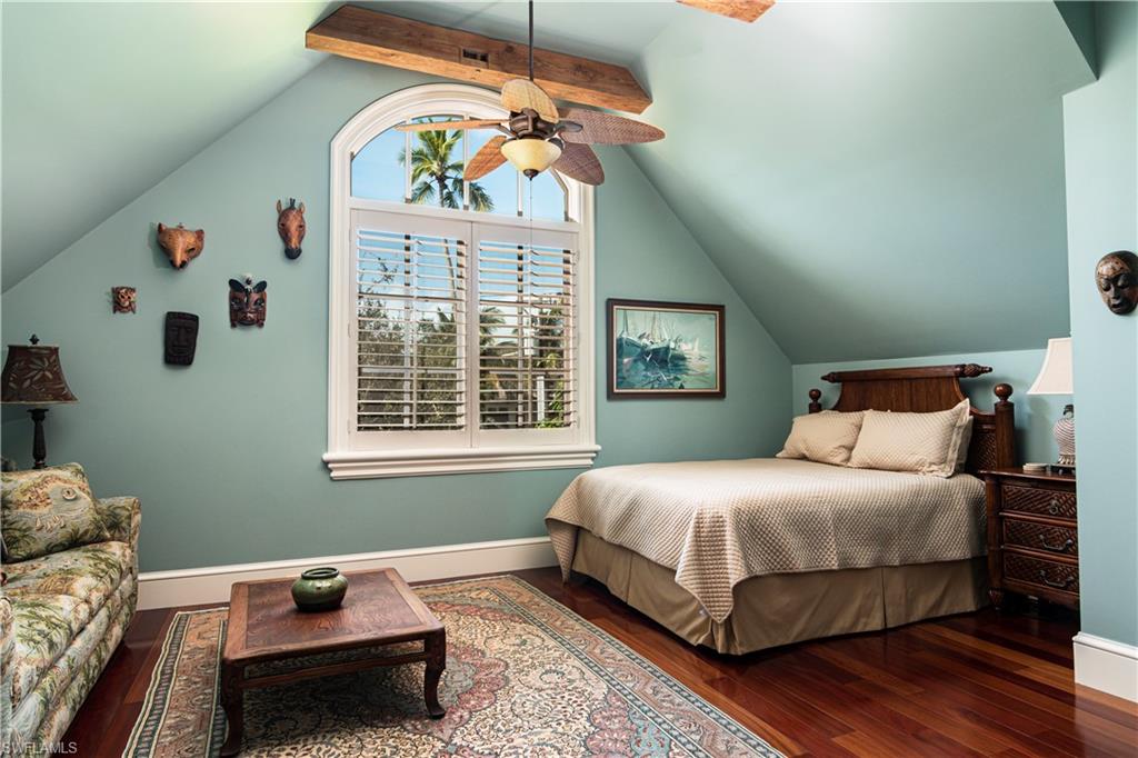 AQUALANE SHORES - Residential