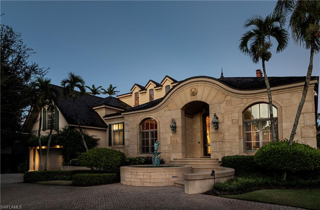 AQUALANE SHORES - Residential