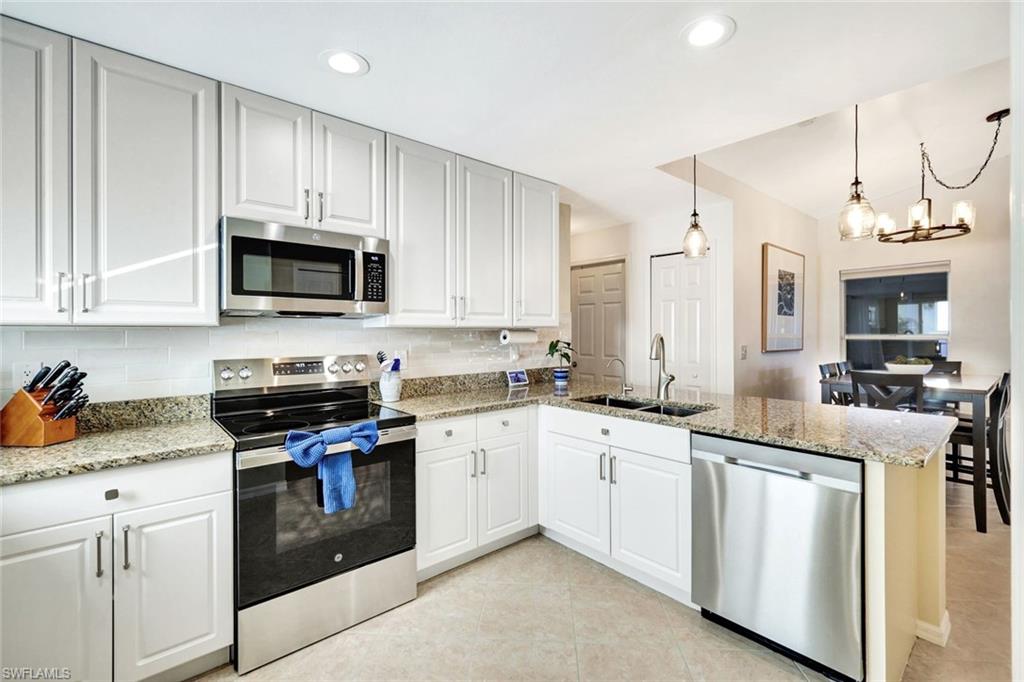 SPRING LAKES - Residential