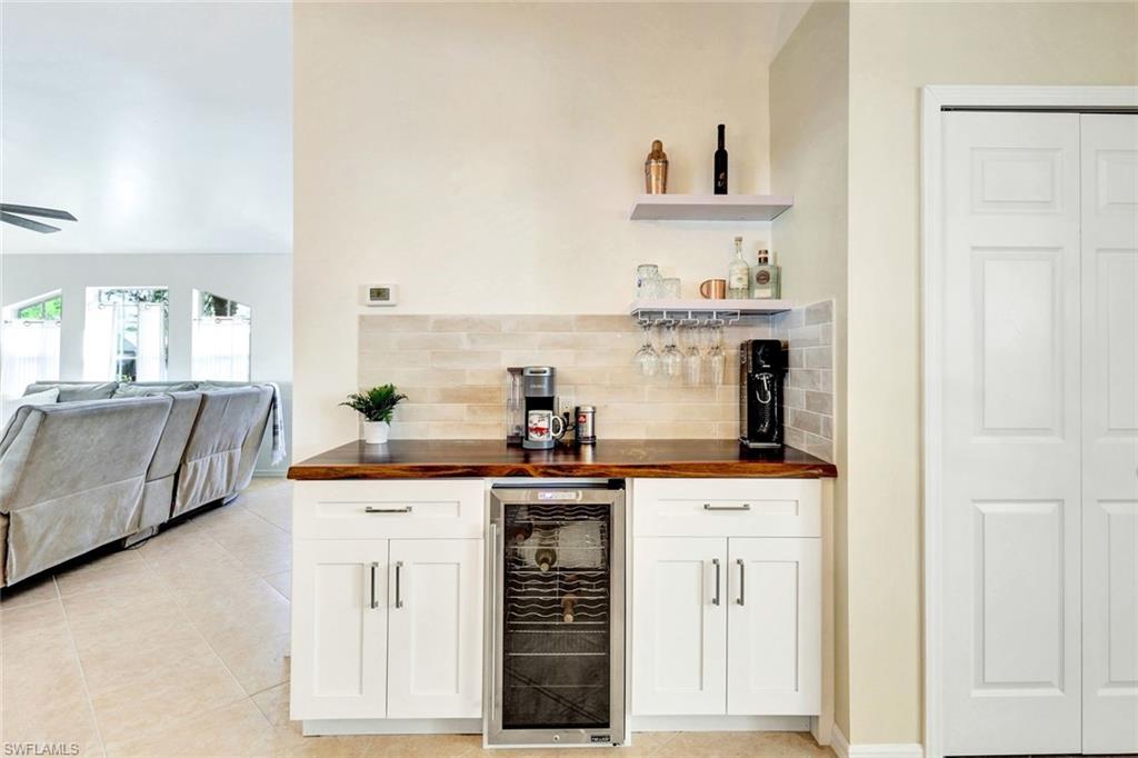 SPRING LAKES - Residential