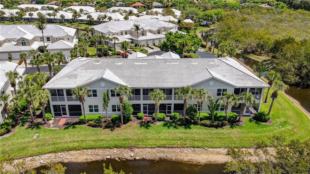 HAWK'S NEST - Residential