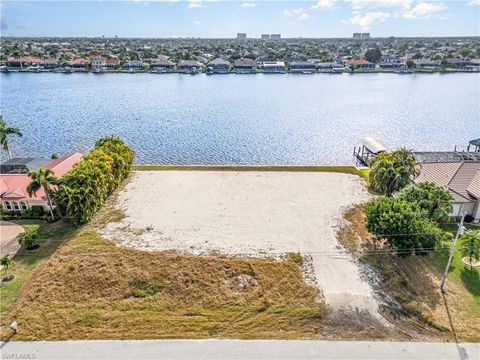 1128 SW 43rd ST CAPE CORAL FL 33914