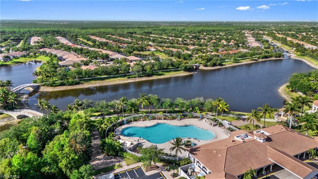 VILLAGE WALK OF BONITA SPRINGS - Residential