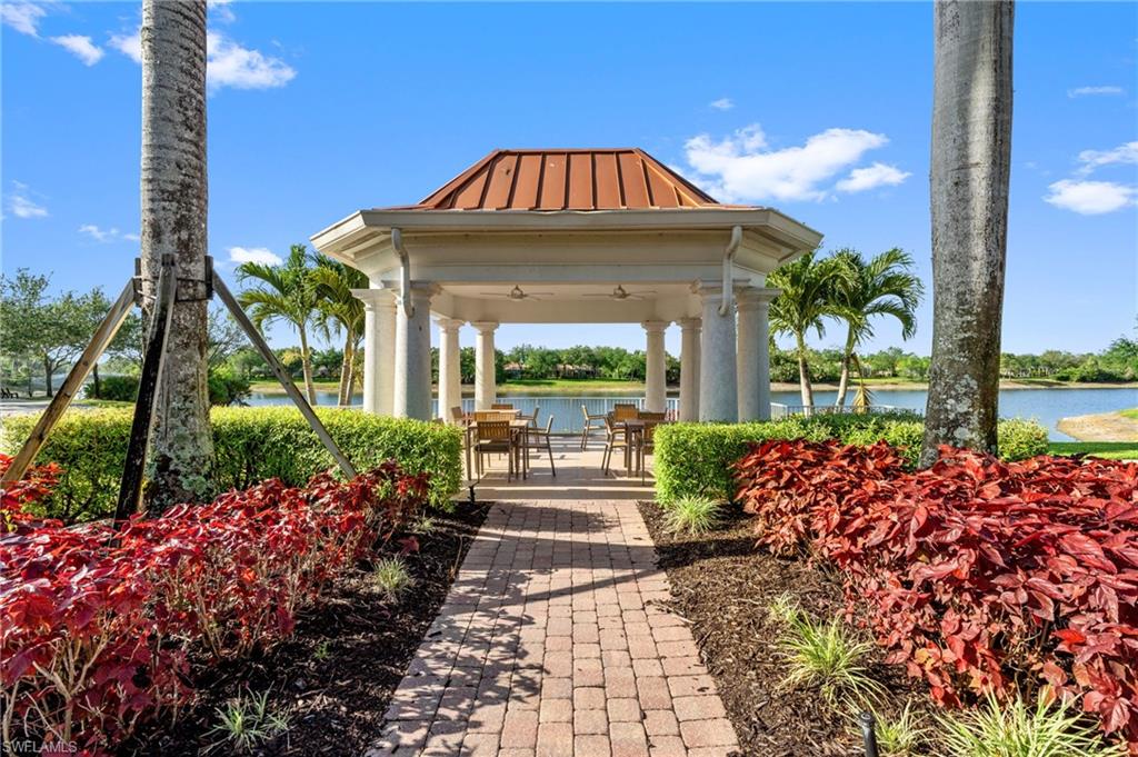 VILLAGE WALK OF BONITA SPRINGS - Residential