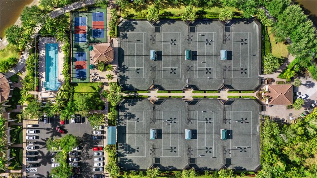 VILLAGE WALK OF BONITA SPRINGS - Residential