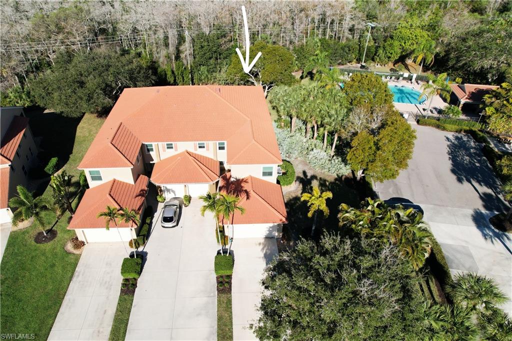 6775 Huntington Lakes CIR 202