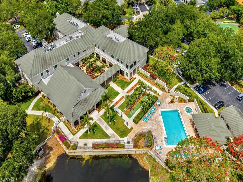ARBOR TRACE - Residential