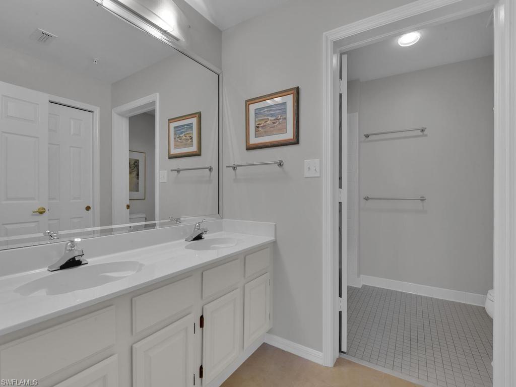 ARBOR TRACE - Residential