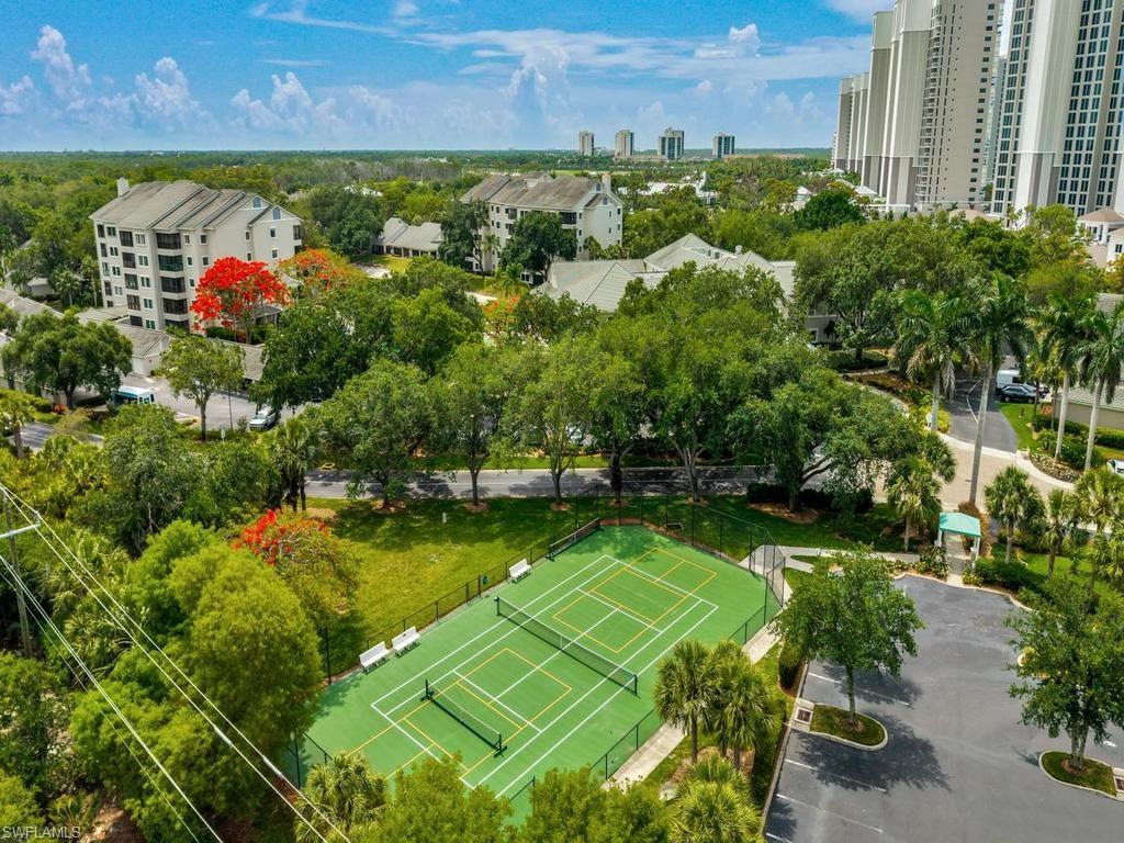 ARBOR TRACE - Residential