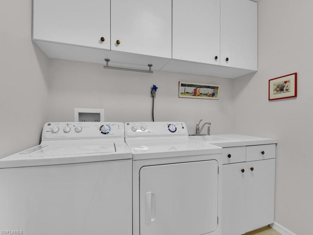 ARBOR TRACE - Residential