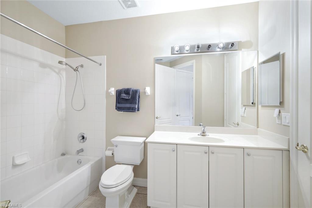 JONATHANS BAY - Residential