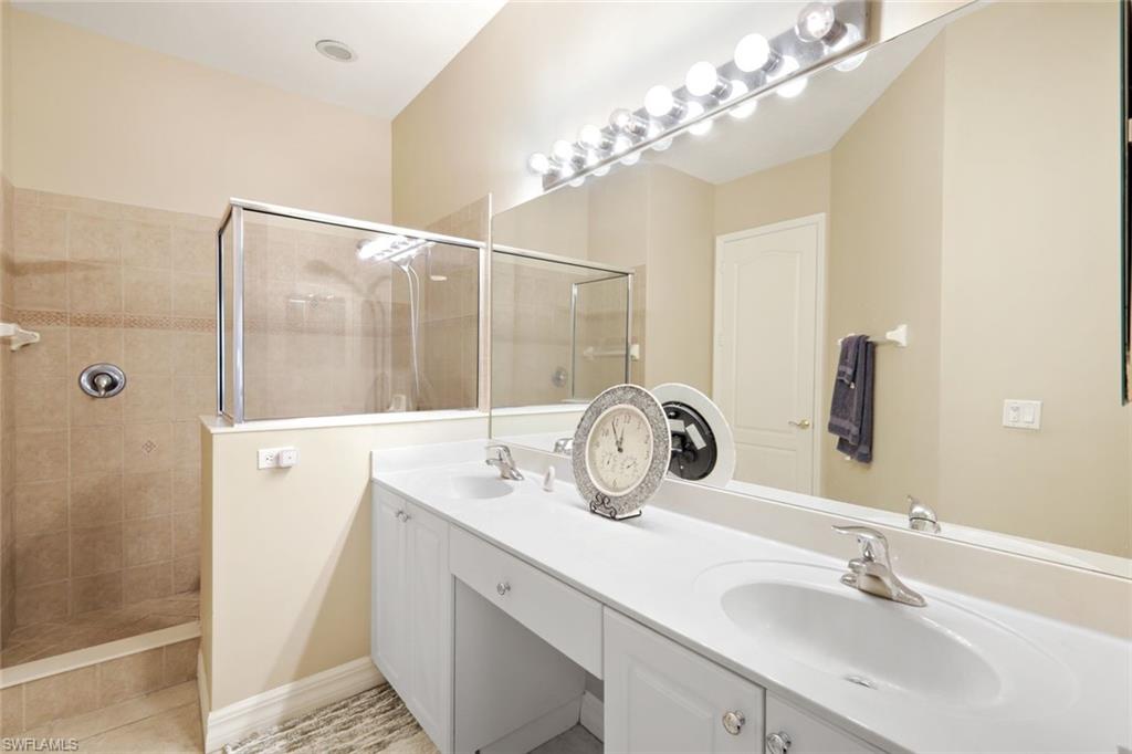 JONATHANS BAY - Residential