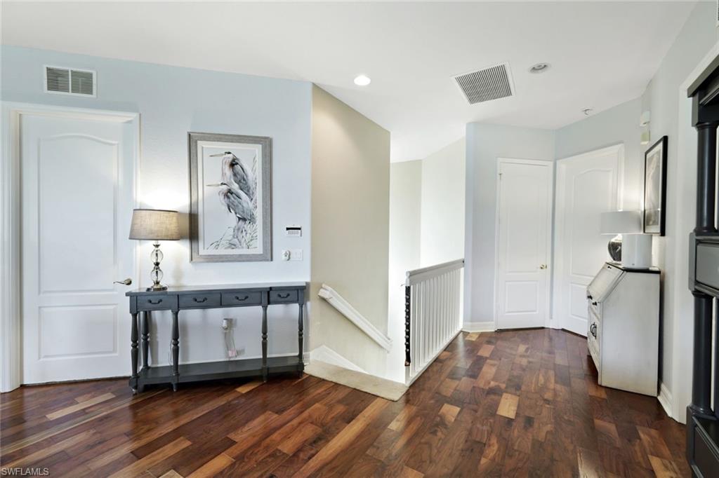 JONATHANS BAY - Residential