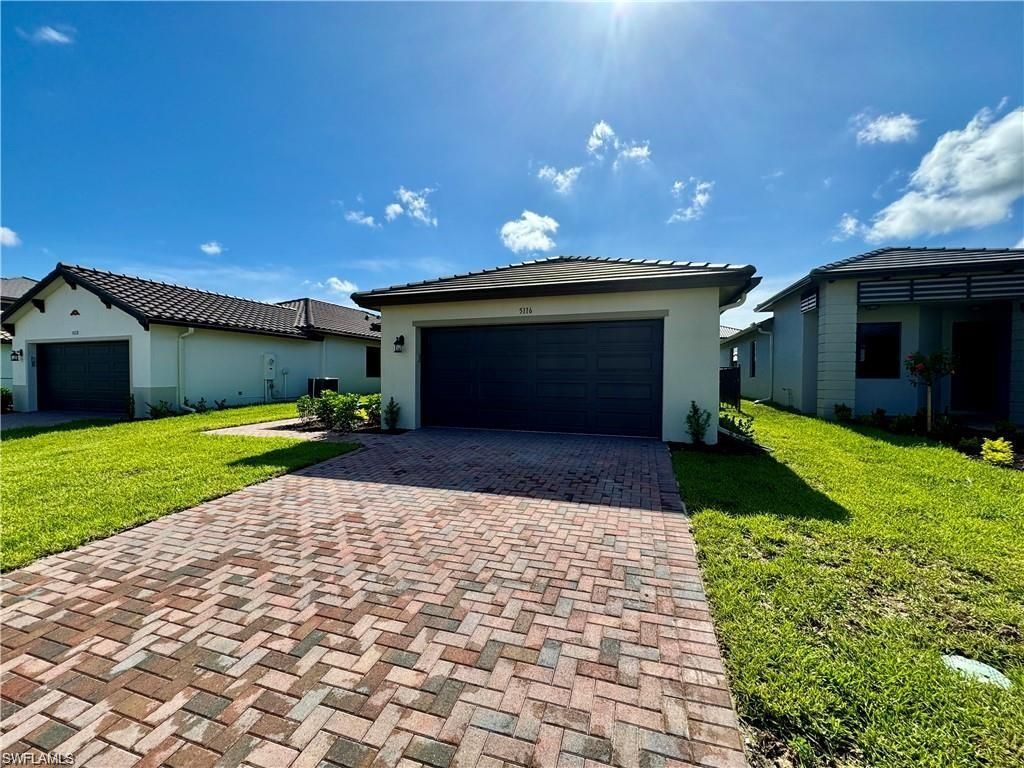 Photo of 5116 Isidora LN, IMMOKALEE, FL 34142 (MLS # 225084300)