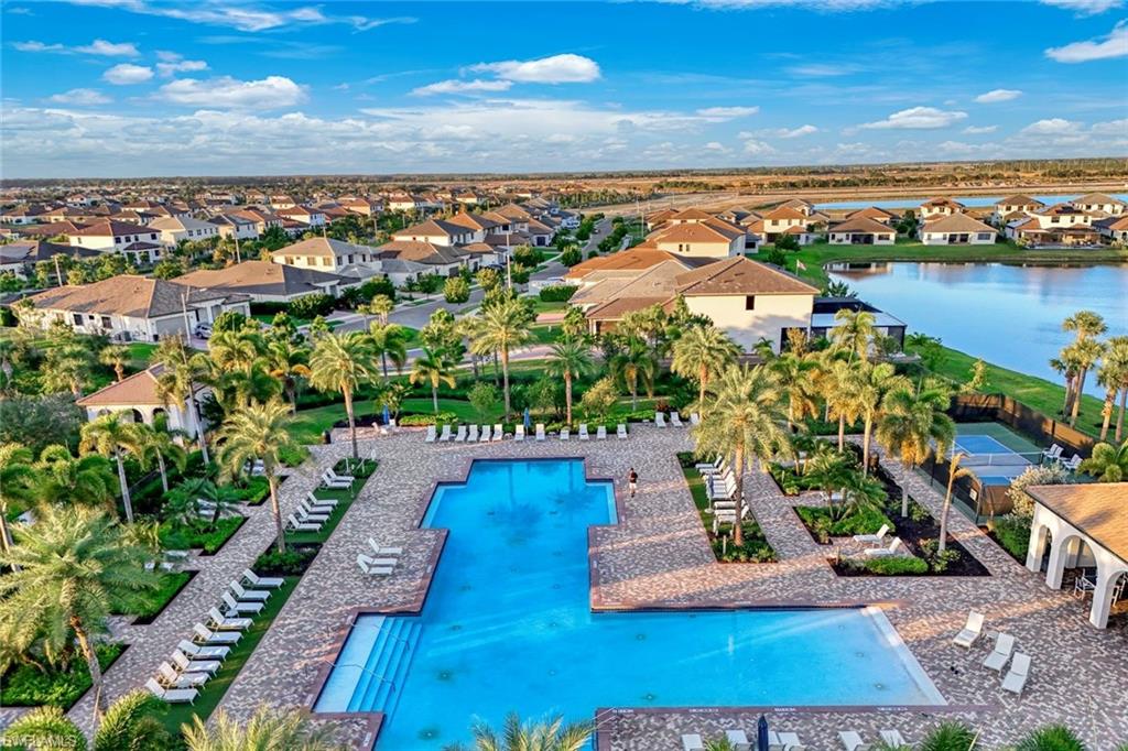 MAPLE RIDGE - Residential