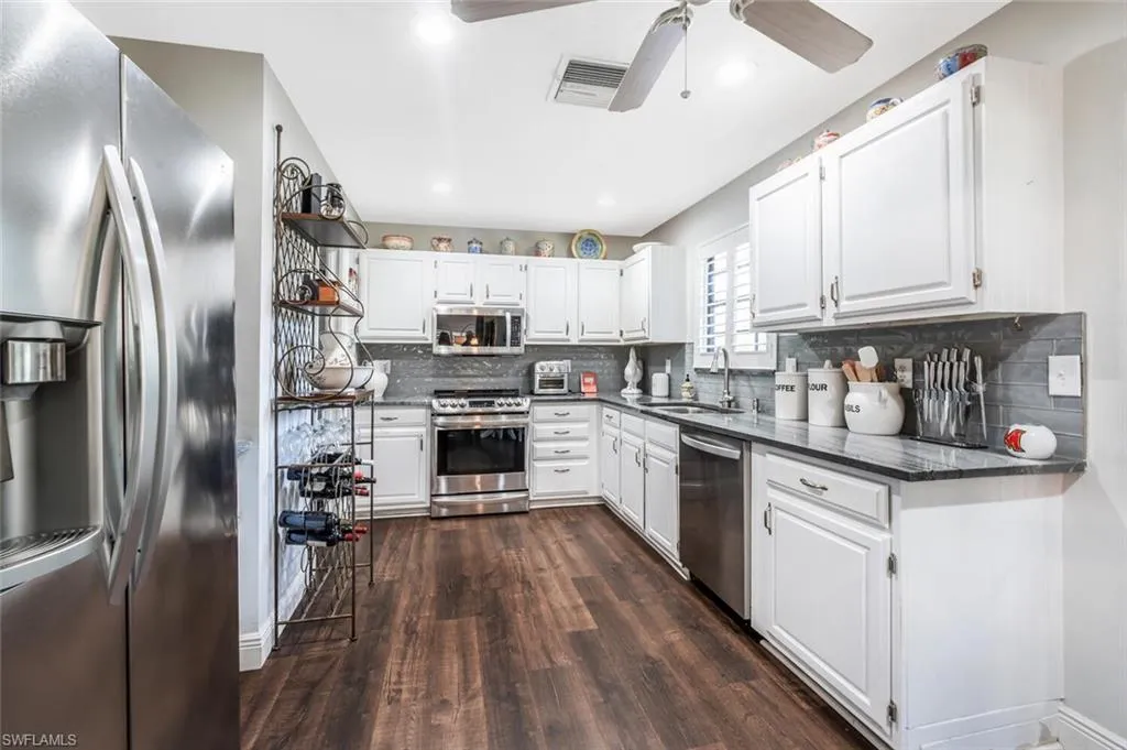 Naples, Florida 34109, United States, 3 Bedrooms Bedrooms, ,2 BathroomsBathrooms,Residential,Active,119262