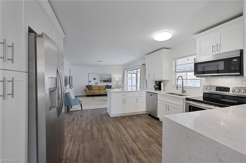 LAKE PARK - Residential