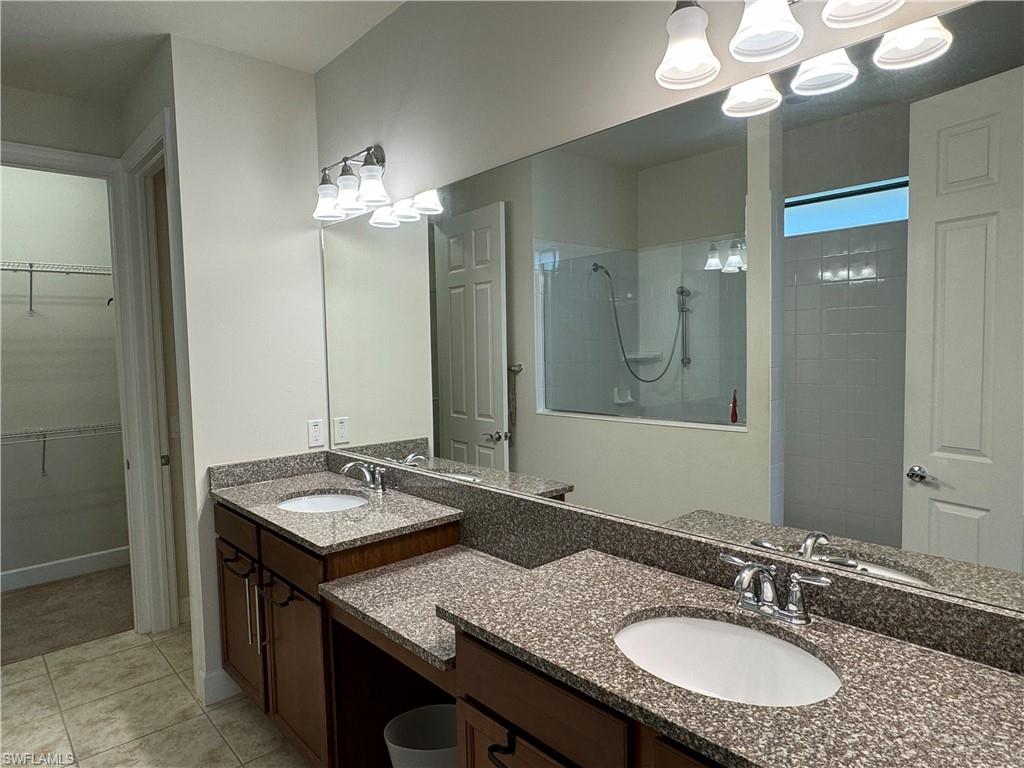 CORKSCREW SHORES - Residential