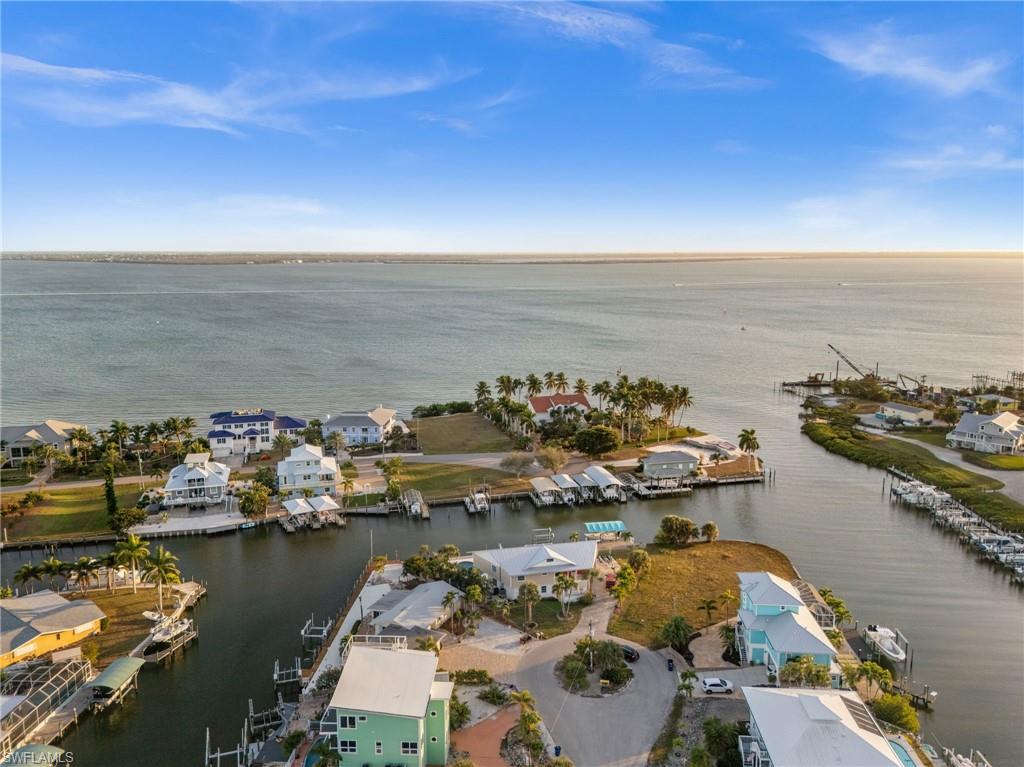 PINE ISLAND SHORES UNIT 5 - Residential