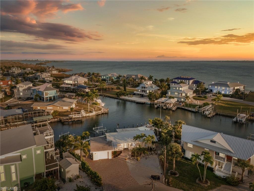 PINE ISLAND SHORES UNIT 5 - Residential