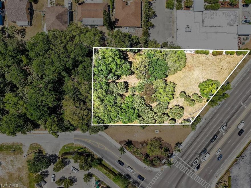 Prime Commercial Land for Sale - 1.13 Acres Zoned C3

Seize the opportunity to own or ground lease this strategically located 1.13-acre parcel on East Trail in Naples. This versatile site is zoned C3, providing a multitude of development possibilities, including an approved drive-thru restaurant and warehouse. Ideal for investors and developers, this property comes with all necessary site approvals, allowing for immediate development without the hassle of extensive planning. Nestled in a thriving area with strong demographics, the location boasts easy access to sought-after retail shopping and high foot traffic, making it an excellent spot for your next venture. Don’t miss out on this exceptional opportunity to capitalize on a prime commercial property in a growing market!