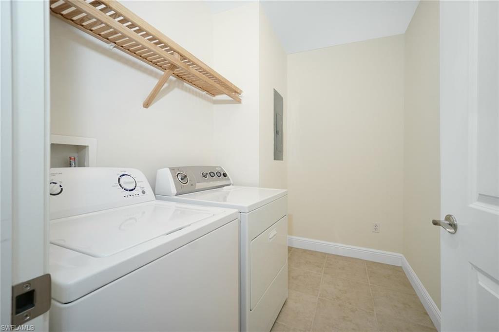 THE RESIDENCES AT COCONUT POINT - Residential