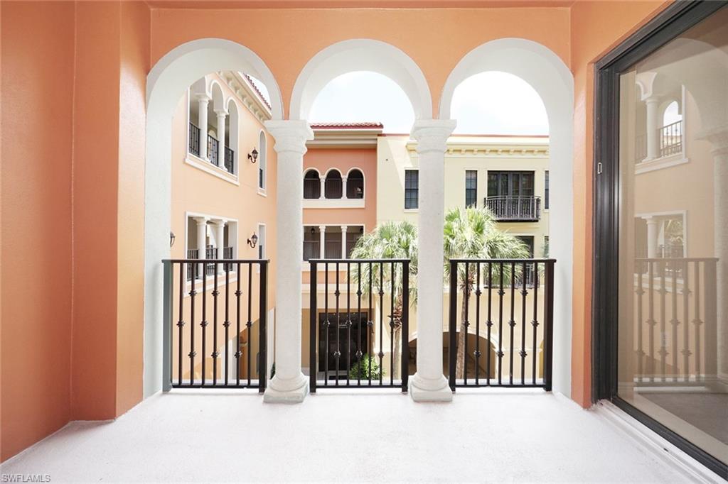 THE RESIDENCES AT COCONUT POINT - Residential