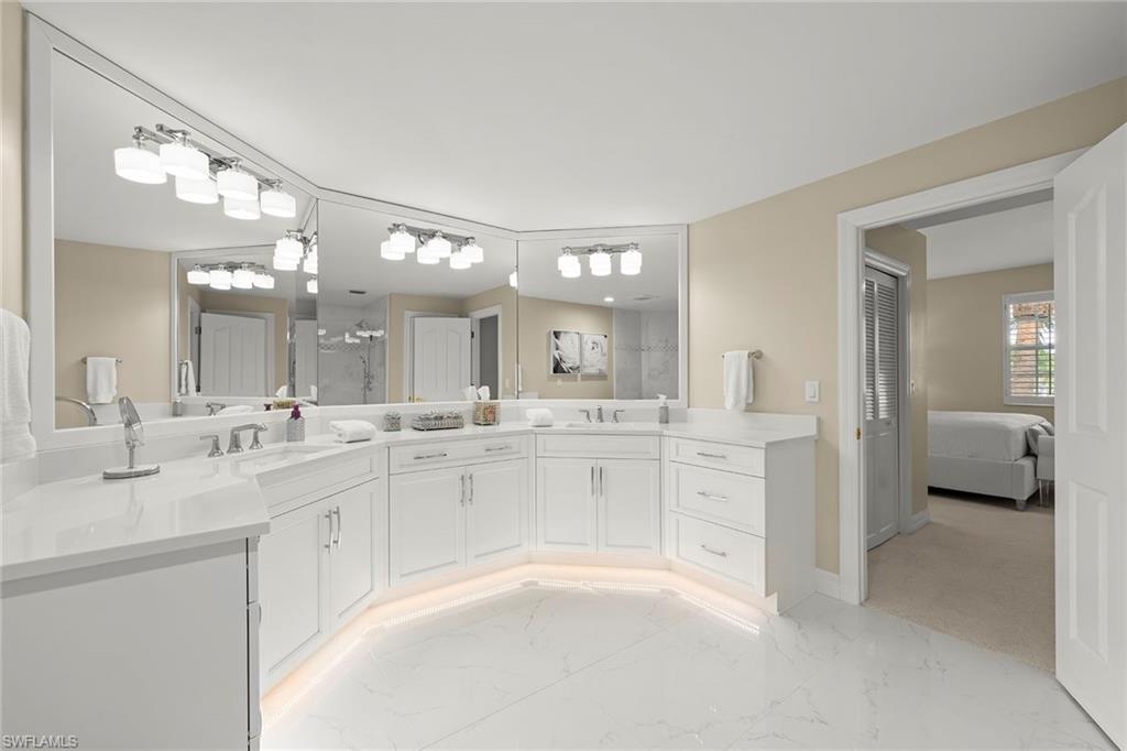 SOUTHBRIDGE - Residential