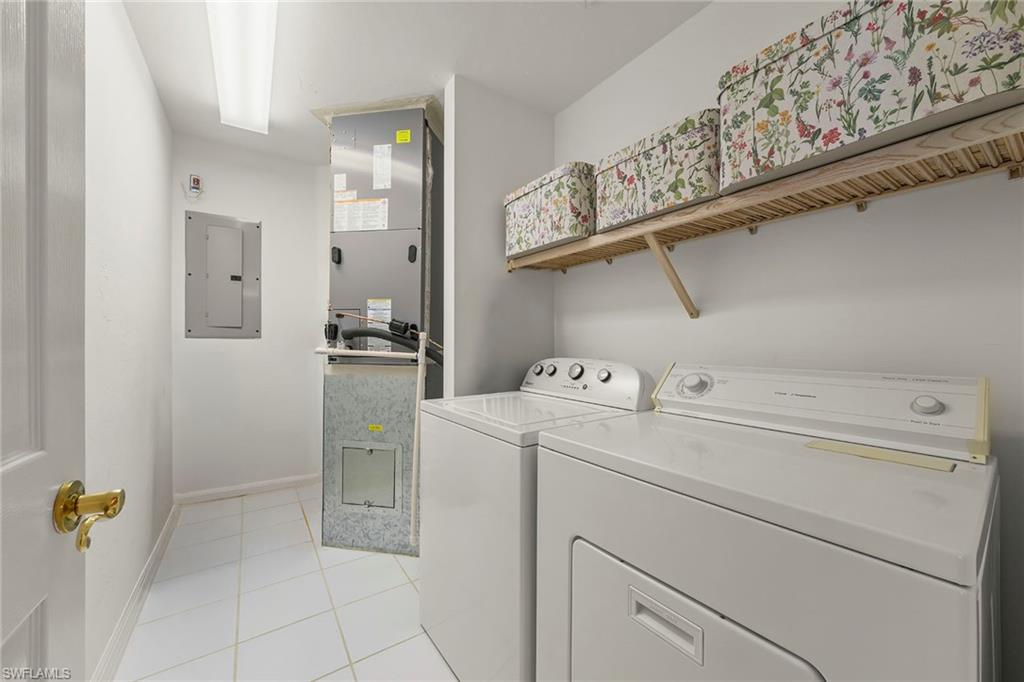 SOUTHBRIDGE - Residential