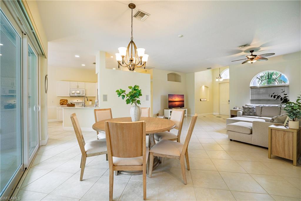 QUEENS PARK AT LAGO VERDE - Residential