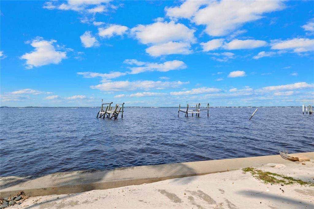 LYNNS ADD - Residential