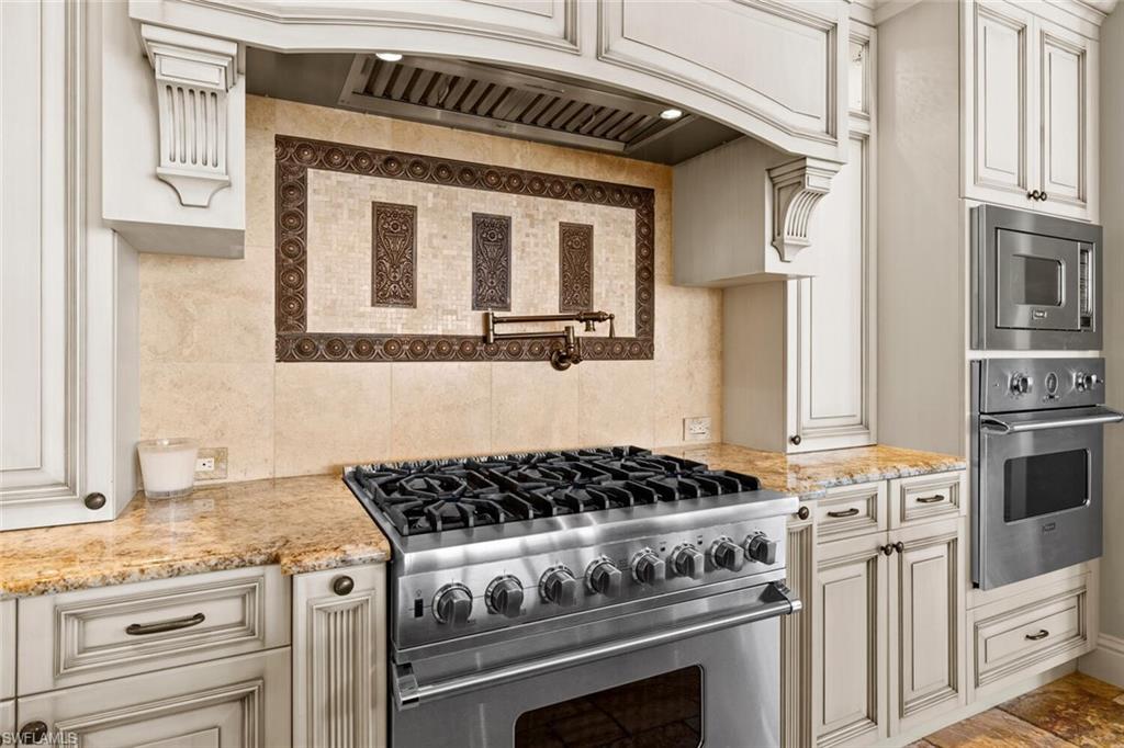 LYNNS ADD - Residential