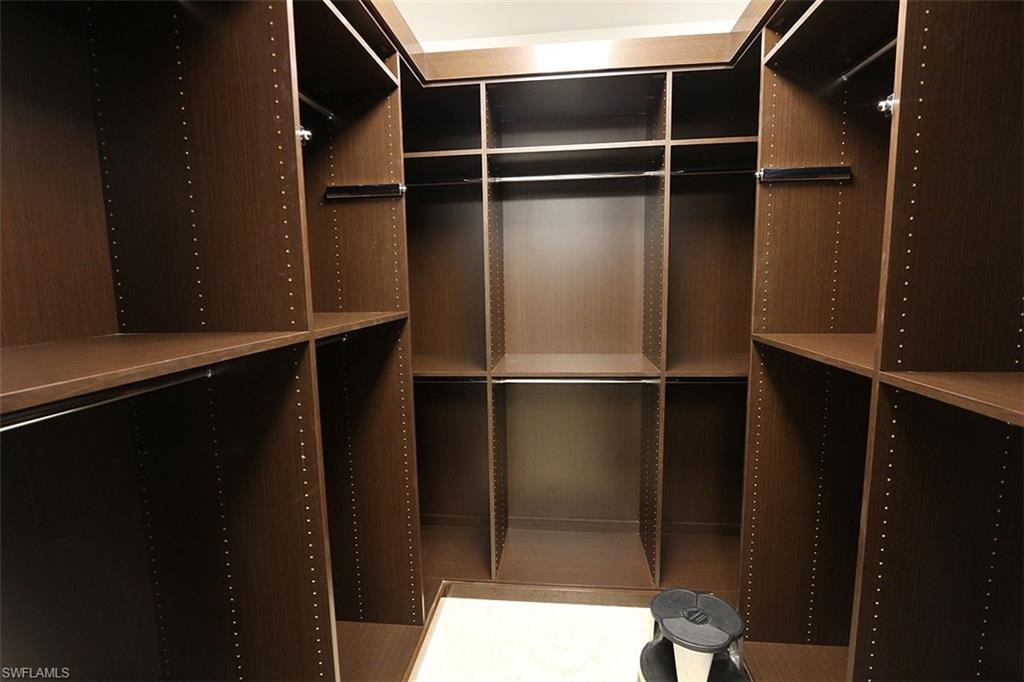 REMINGTON AT BAY COLONY - Residential Lease