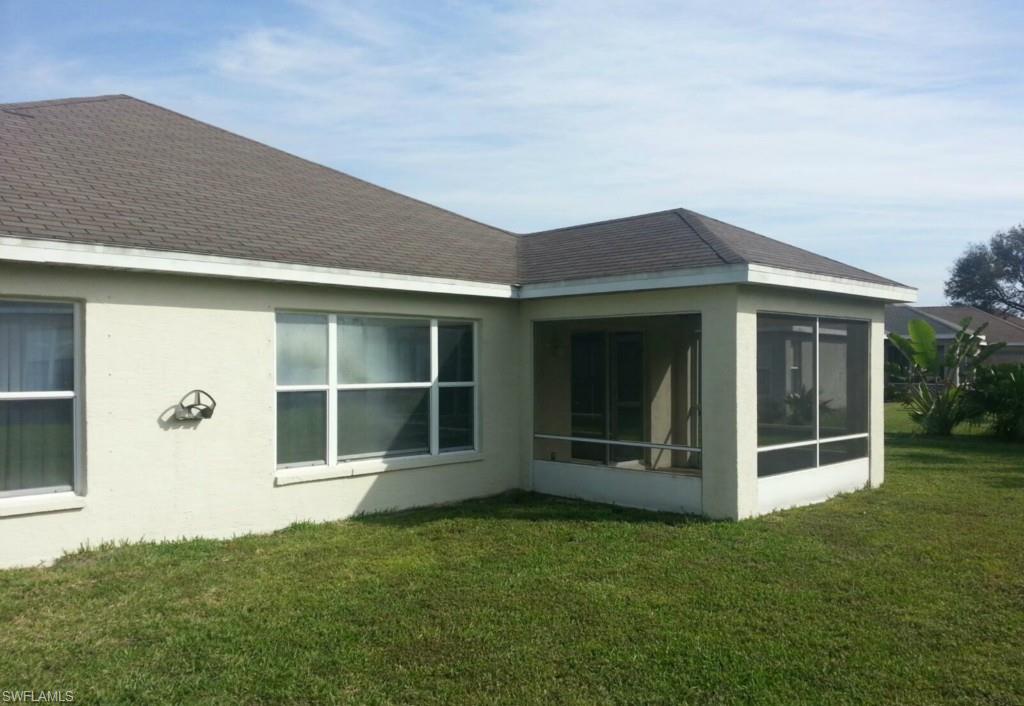 VARSITY LAKES - Residential