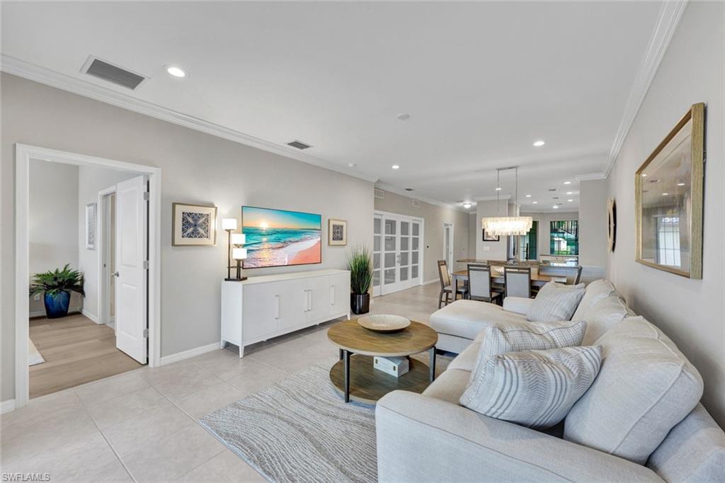 ESPLANADE - Residential