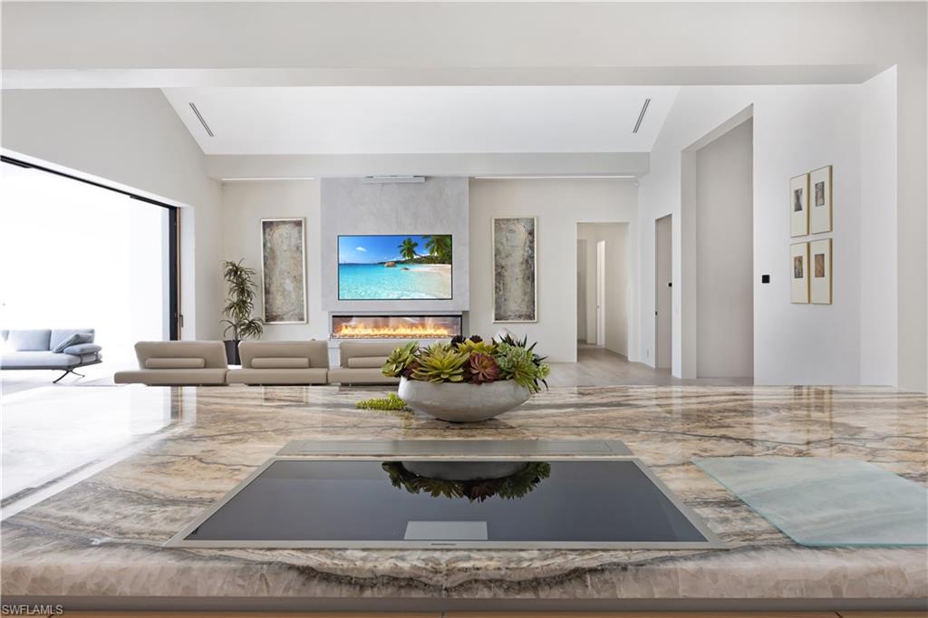 MOORINGS - Residential