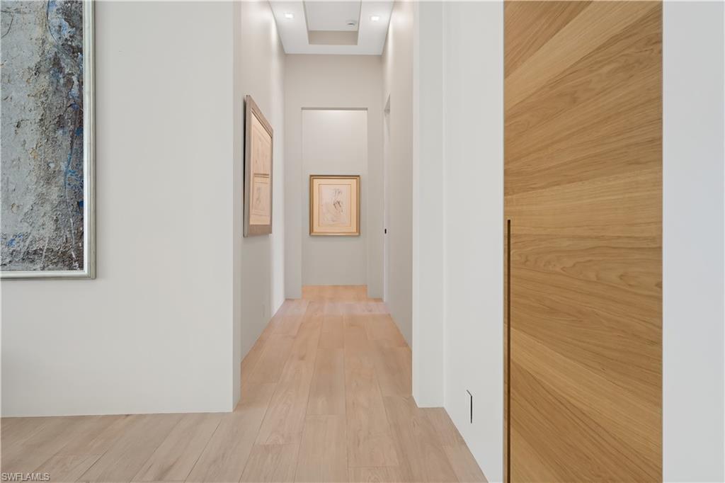 MOORINGS - Residential