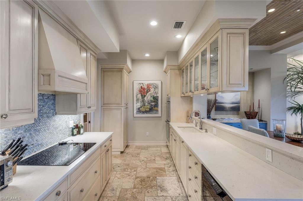 ADMIRALS WATCH - Residential