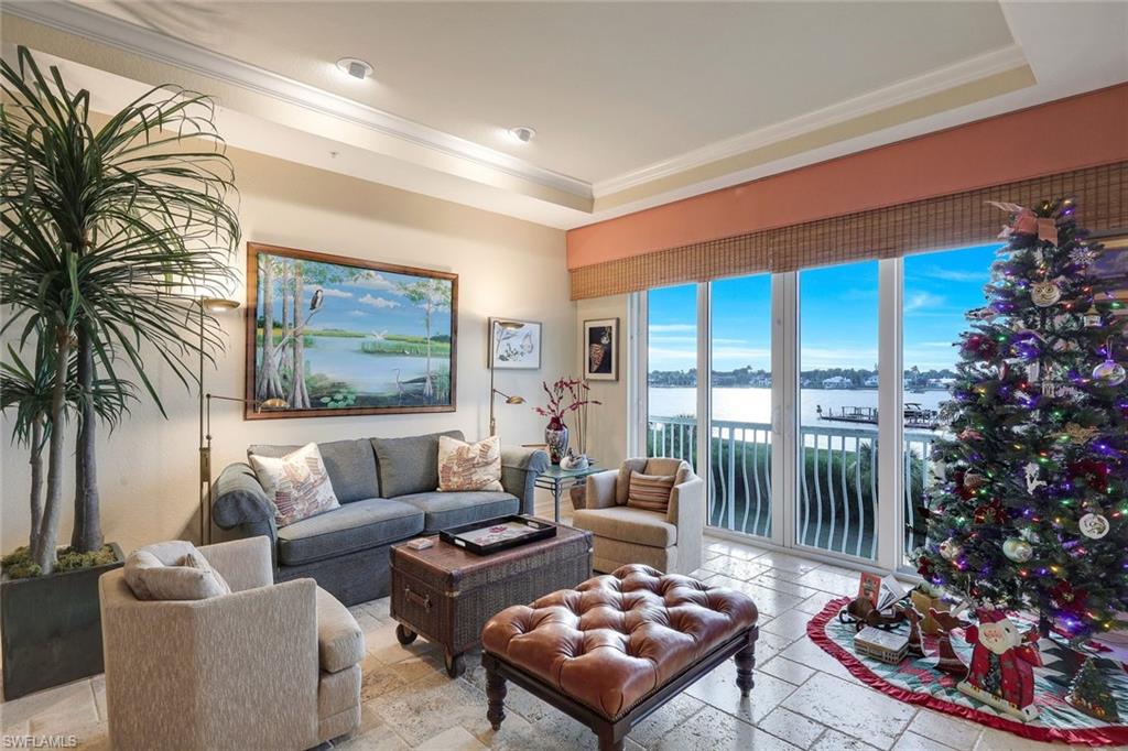 ADMIRALS WATCH - Residential